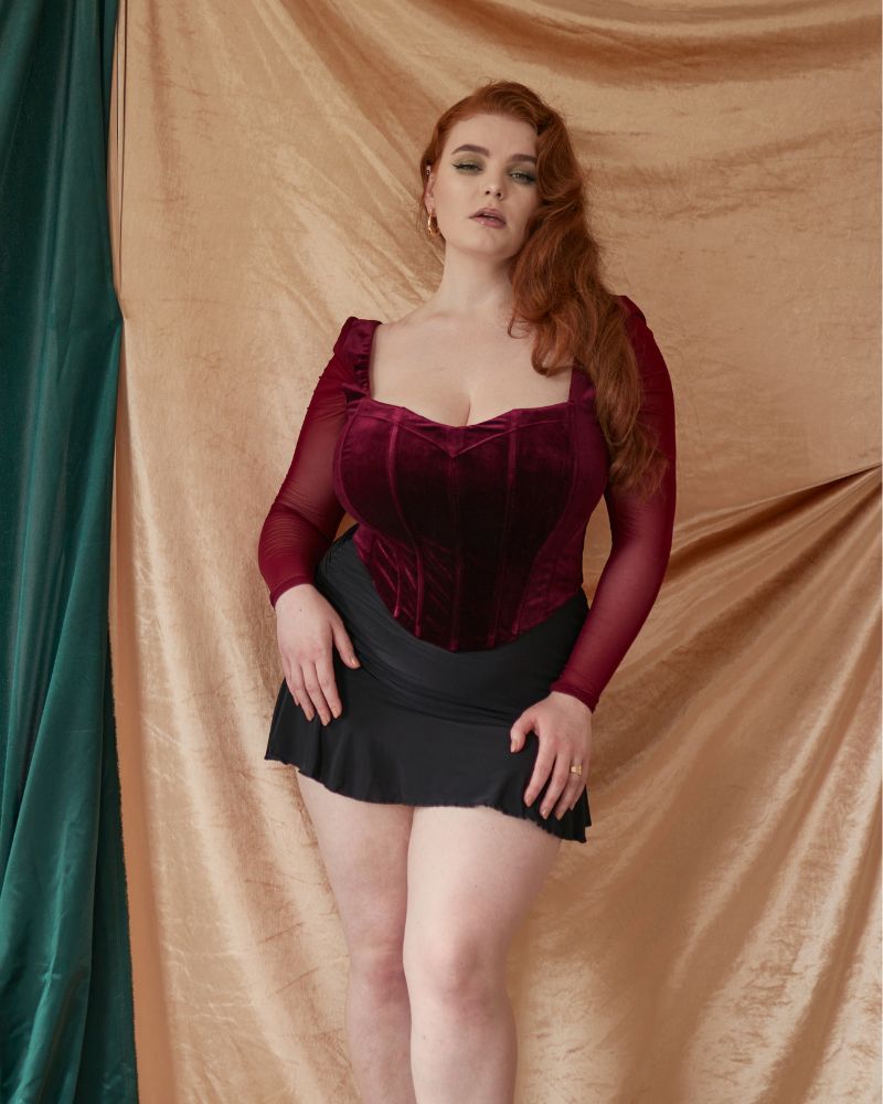 Long sleeve corset top for big busts with sweetheart neckline.